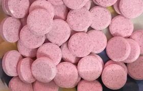 Mempunyai 1 bentuk sahaja iaitu bulat (diameter 1.6cm, tebal 0.4cm) & beratnya kira-kira 1.2g